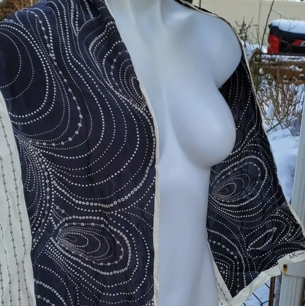 Vintage‎ Anne Klein opera. Silk scarf